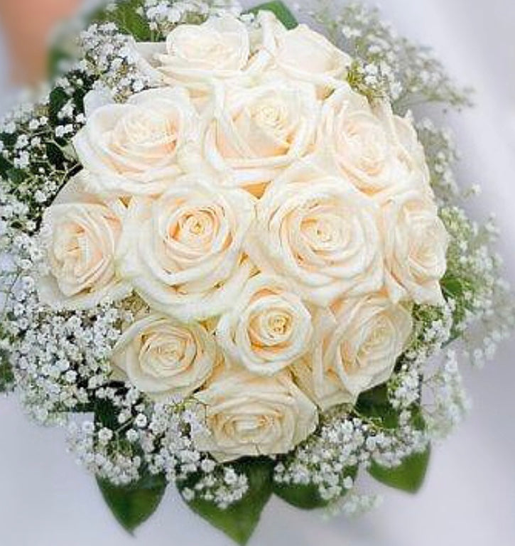 Hand tied Classic Rose Bouquet