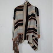 Chaqueta con flecos de rayas de punto chic