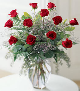 Dozen Roses – D Garden Floratique