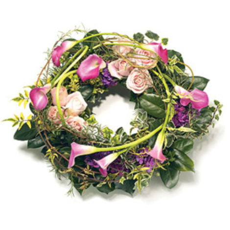 Euro Calla Lily Wreath