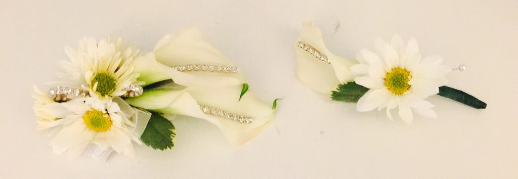 Calla lily and Daisy Boutonnière Corsage set