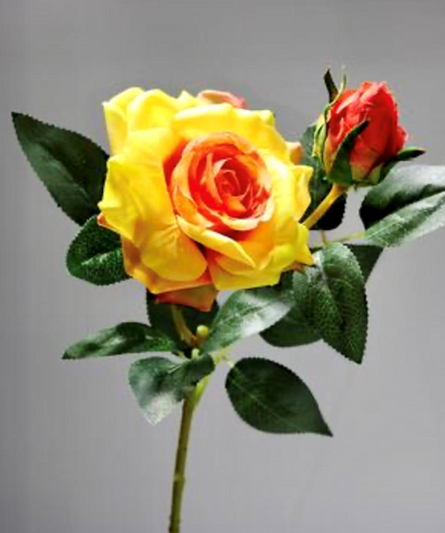 Rosa De Seda Con Capullo